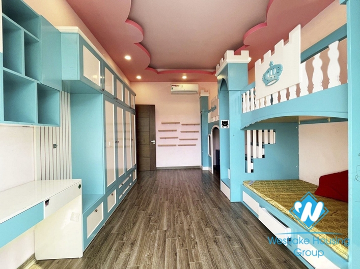 Pool villas for rent at Vinhome Riverside Long Bien Ha Noi